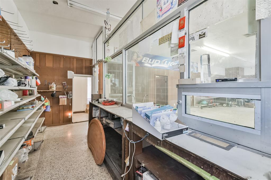 7846 Dayton Street, Houston, Texas image 10