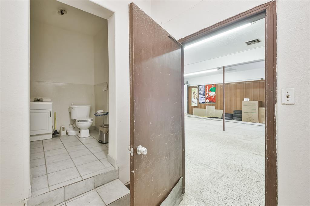7846 Dayton Street, Houston, Texas image 11