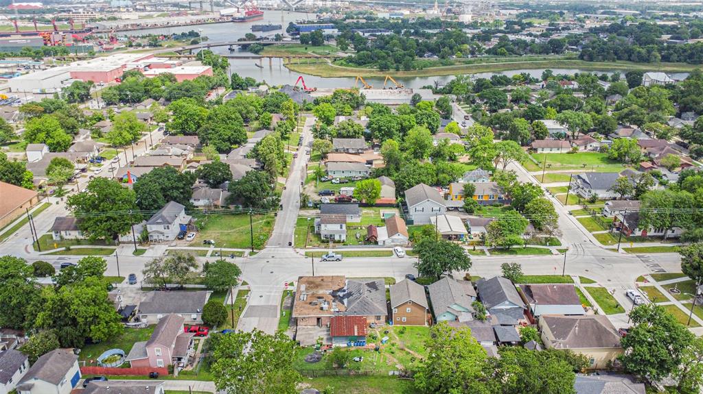 7846 Dayton Street, Houston, Texas image 5