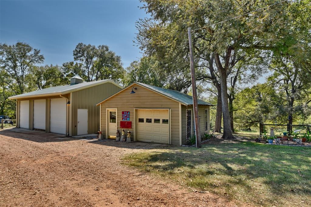 2161 Blue Hole Road, Bleiblerville, Texas image 42