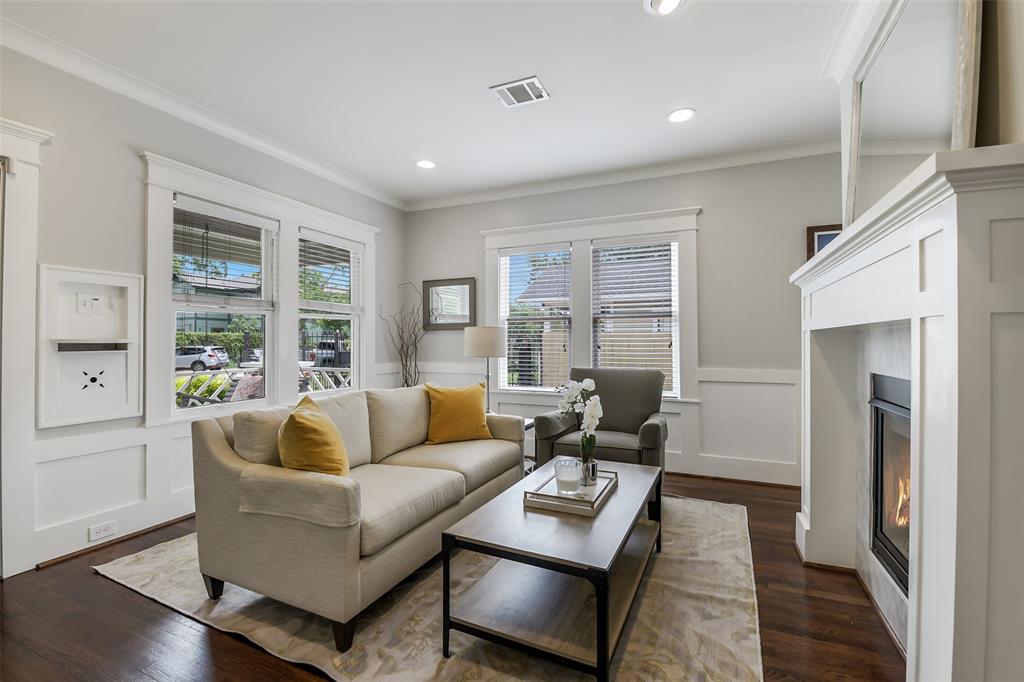 807 Ashland Street, Houston, Texas image 5