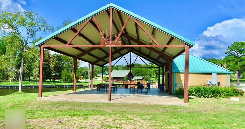 15 Oakwood Drive, Huntsville, Texas image 7