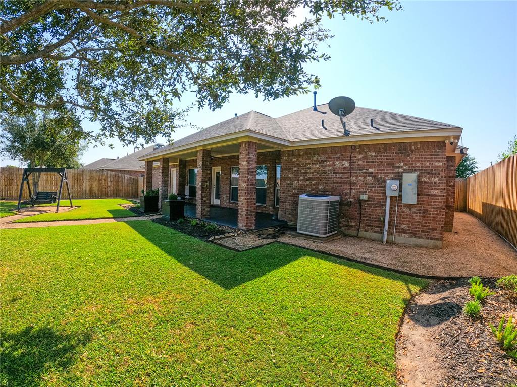 302 Sam Houston Drive, El Campo, Texas image 43