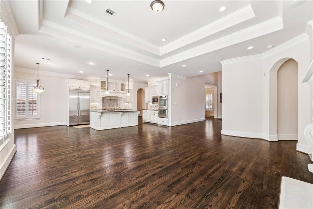12315 Beauregard Drive, Houston, Texas image 7