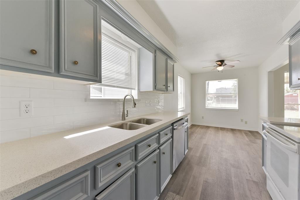 510 S Ohio Street, La Porte, Texas image 10