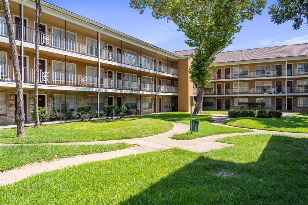 6259 Westheimer Road 467