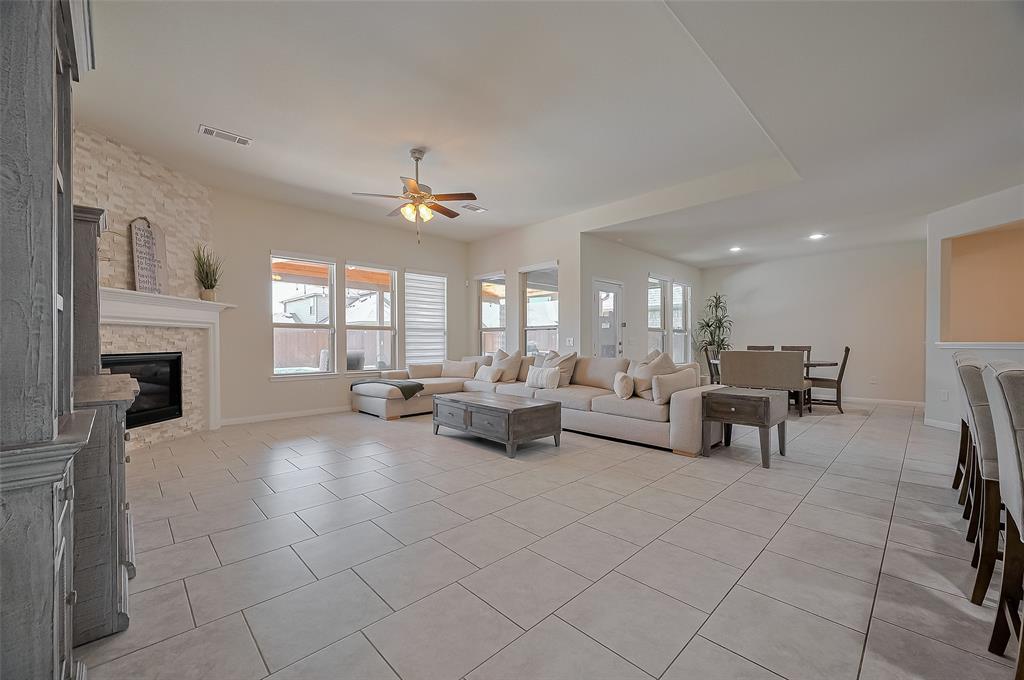 24411 Ivory Sunset Lane, Katy, Texas image 9