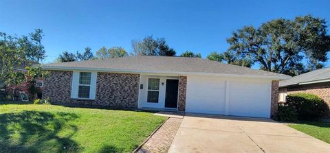 A home in Deer Park