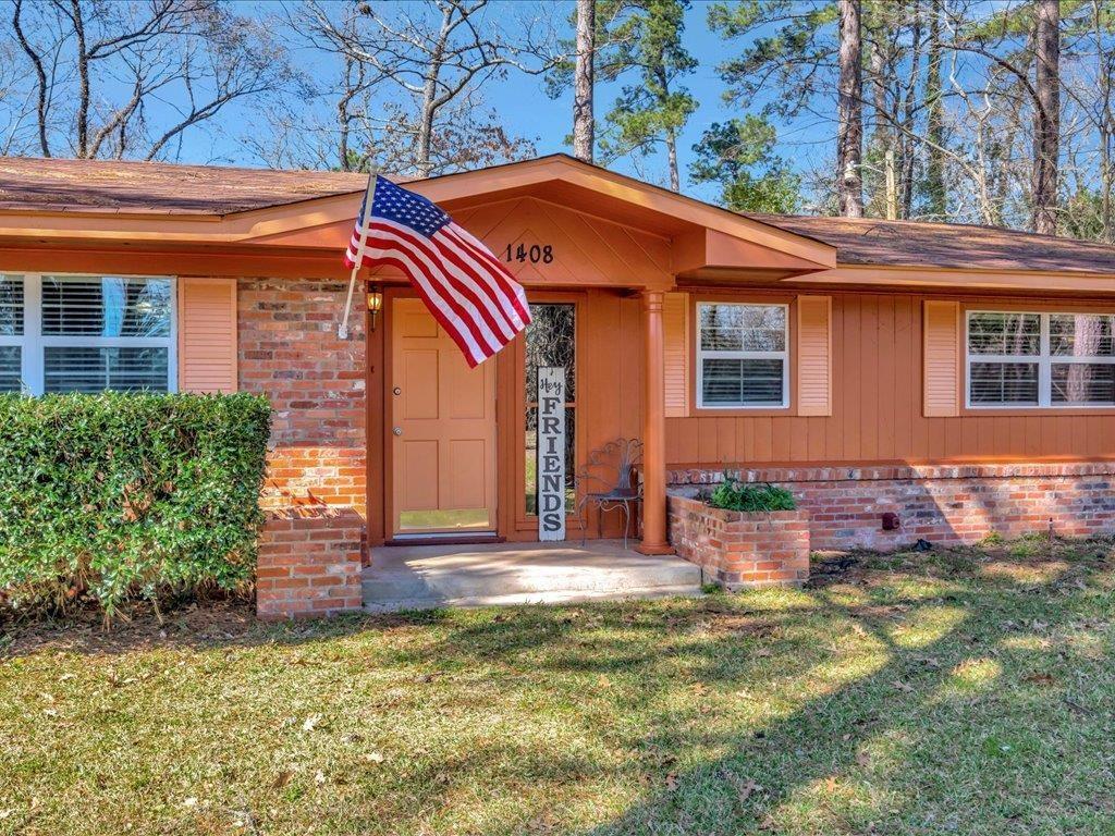 1408 North Broadmoor Drive, Lufkin, Texas image 1