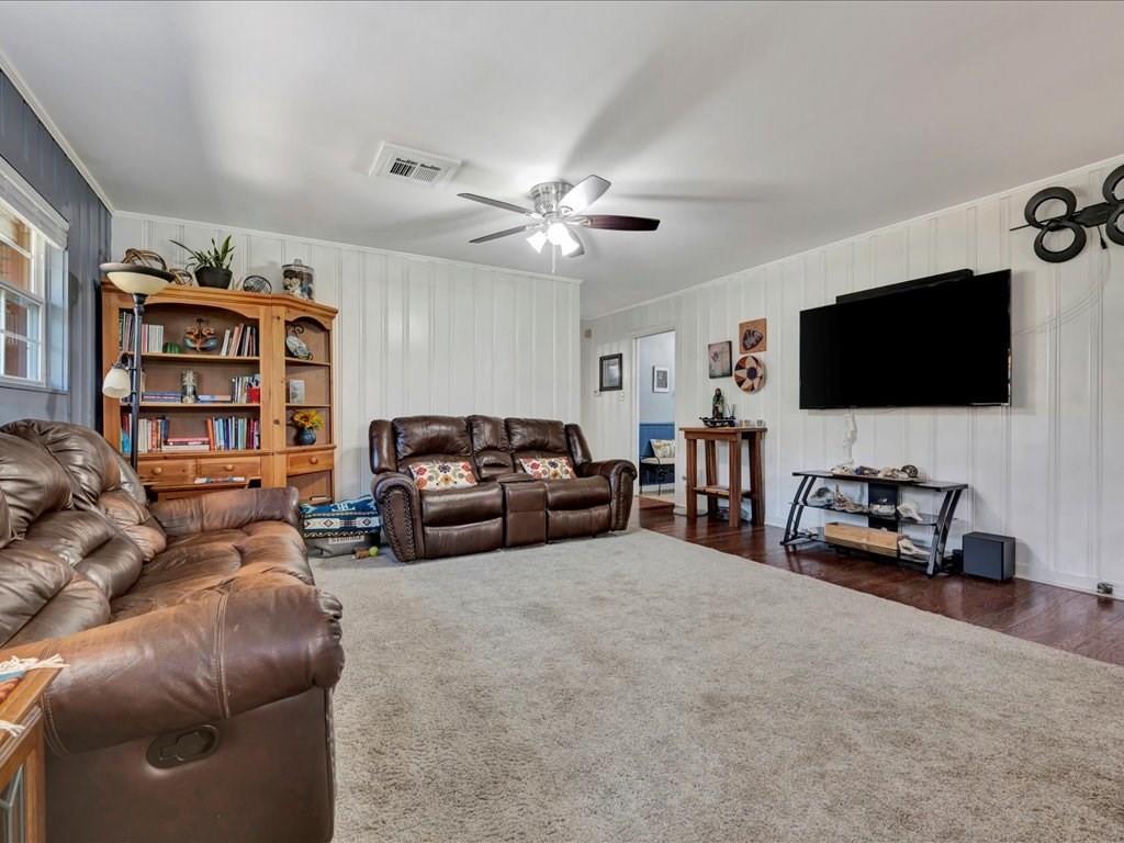 1408 North Broadmoor Drive, Lufkin, Texas image 13