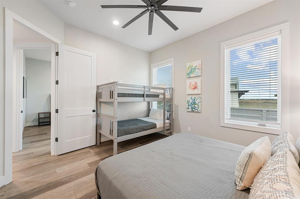 402 Seagrass, Gilchrist, Texas image 16