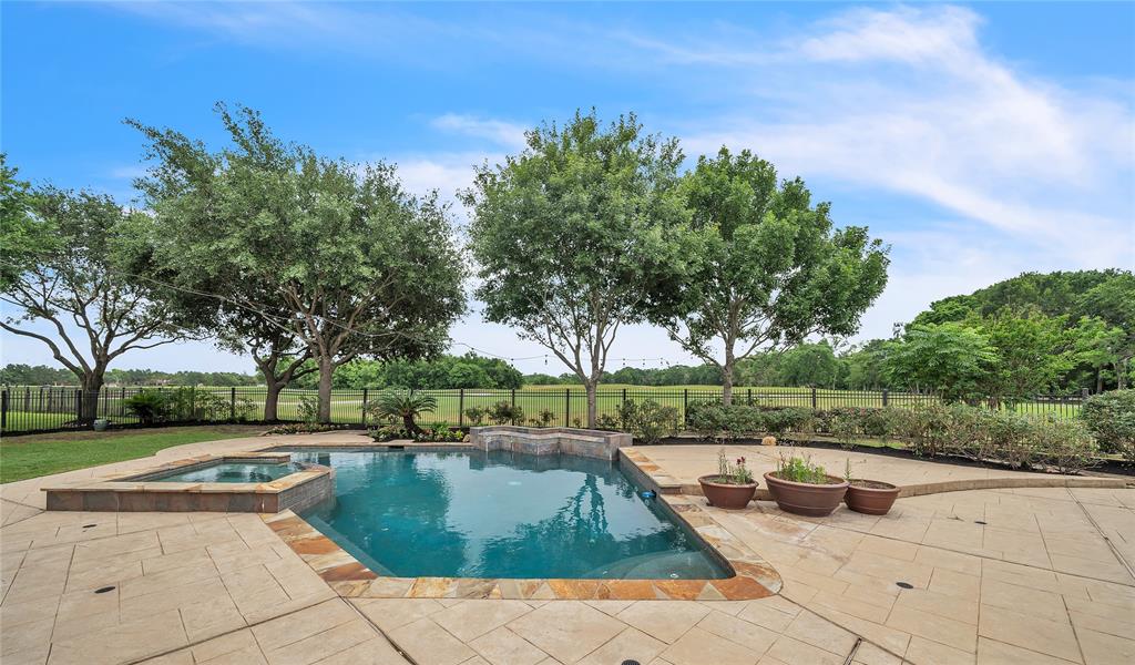 8911 Bluehaw Mdw Lane, Katy, Texas image 44