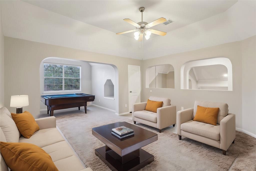 6414 Middlelake Court