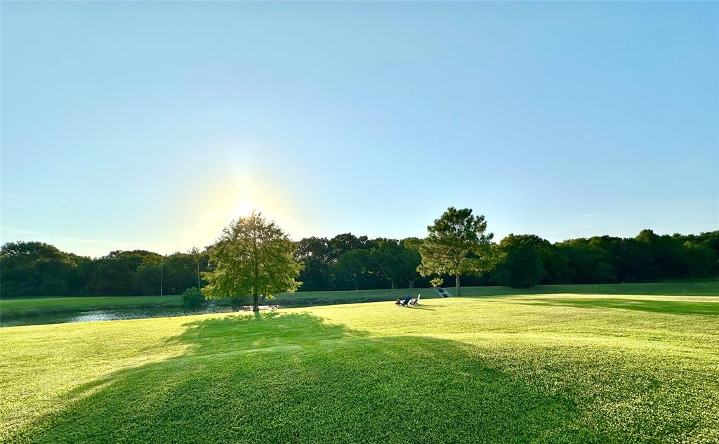 2904 Bridle Path Lane