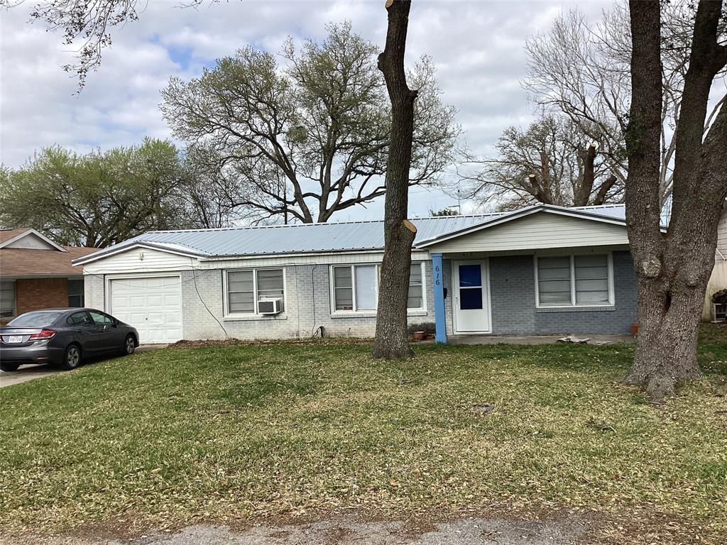 616 Benson Street, La Marque, Texas image 2