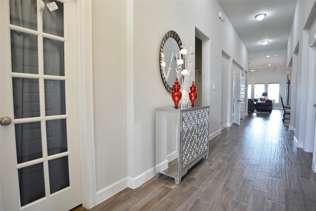 1147 Magnolia Trace Drive