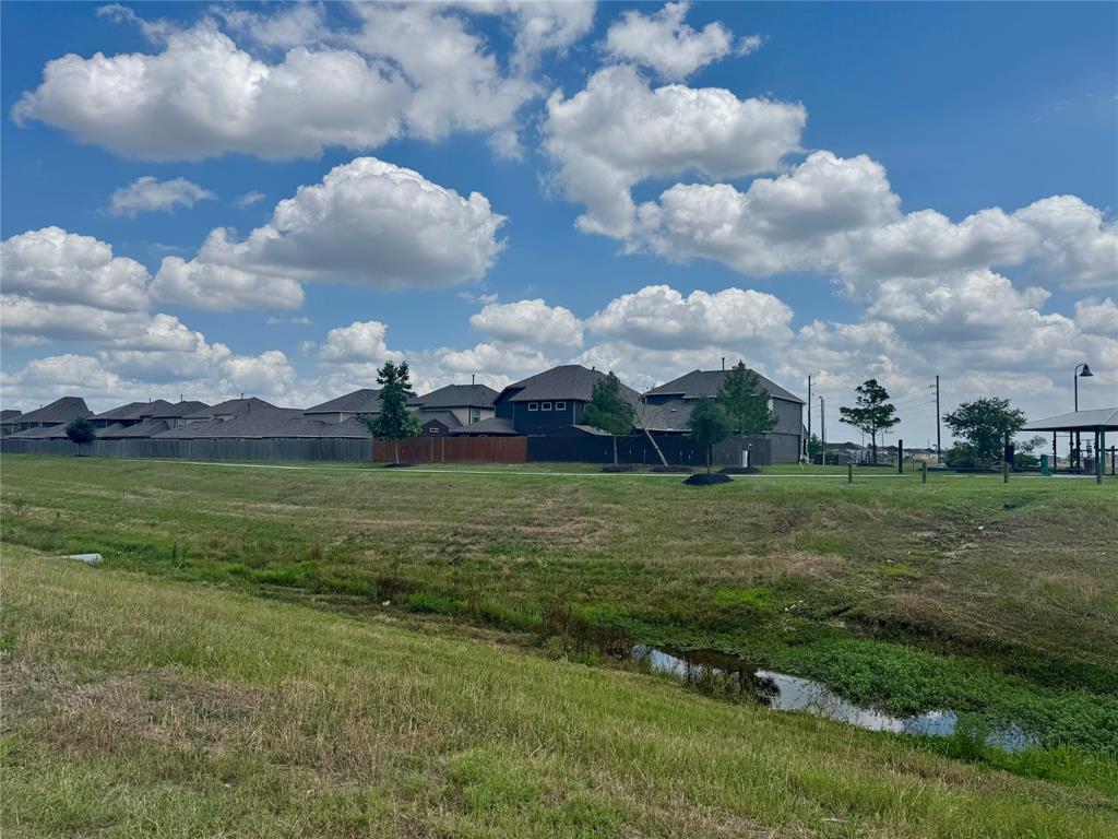 W Hardy 31b Road, Houston, Texas image 5