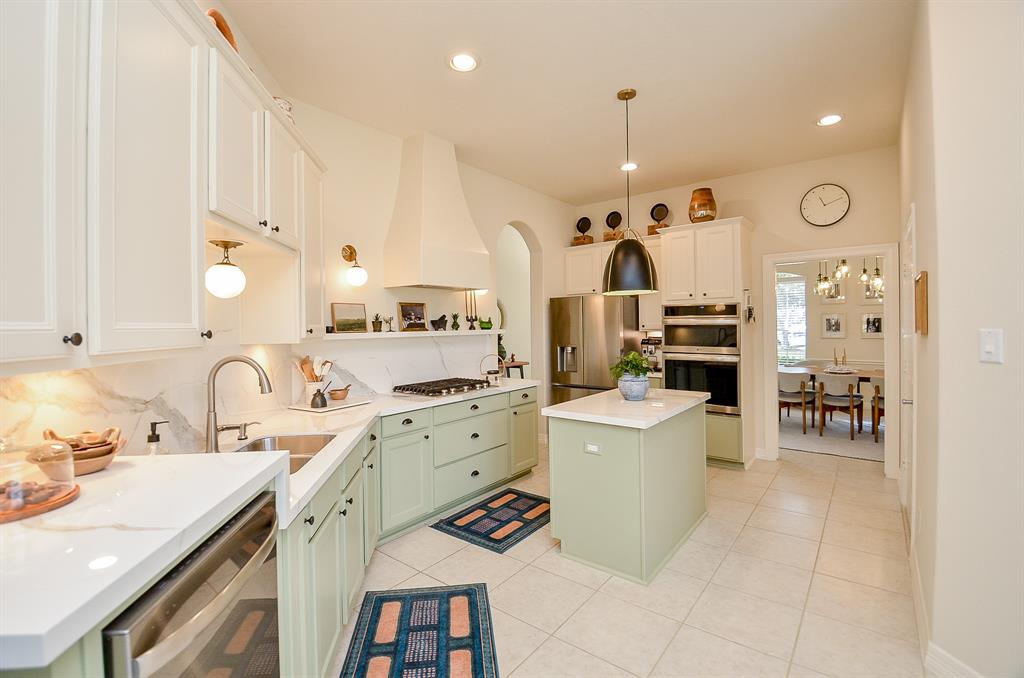 9311 Sam Rayburn Court, Cypress, Texas image 11