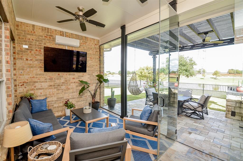 9311 Sam Rayburn Court, Cypress, Texas image 34