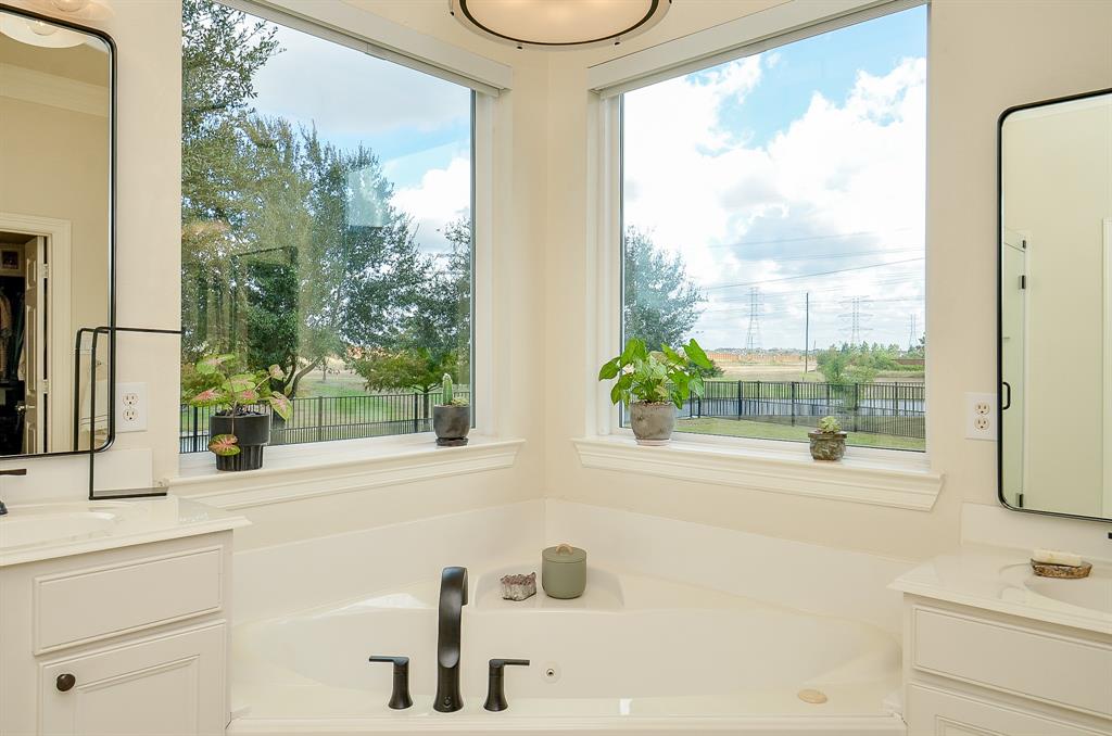 9311 Sam Rayburn Court, Cypress, Texas image 26