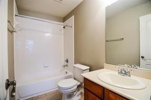 16047 Summerville Lake Divide, Tomball, Texas image 8