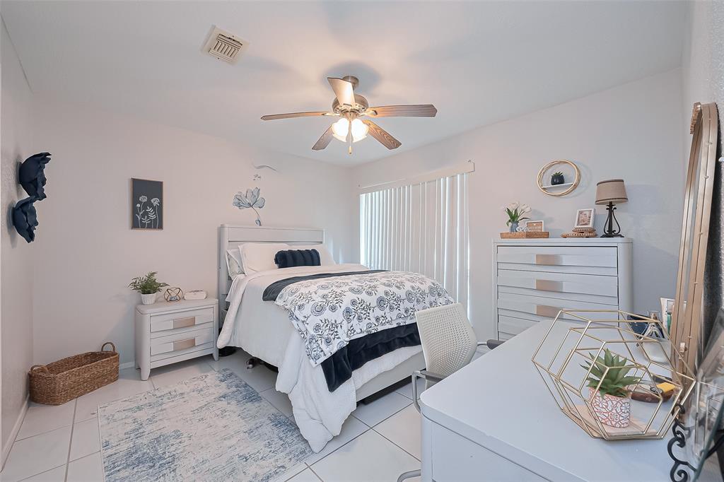 1323 Leadenhall Circle, Channelview, Texas image 17