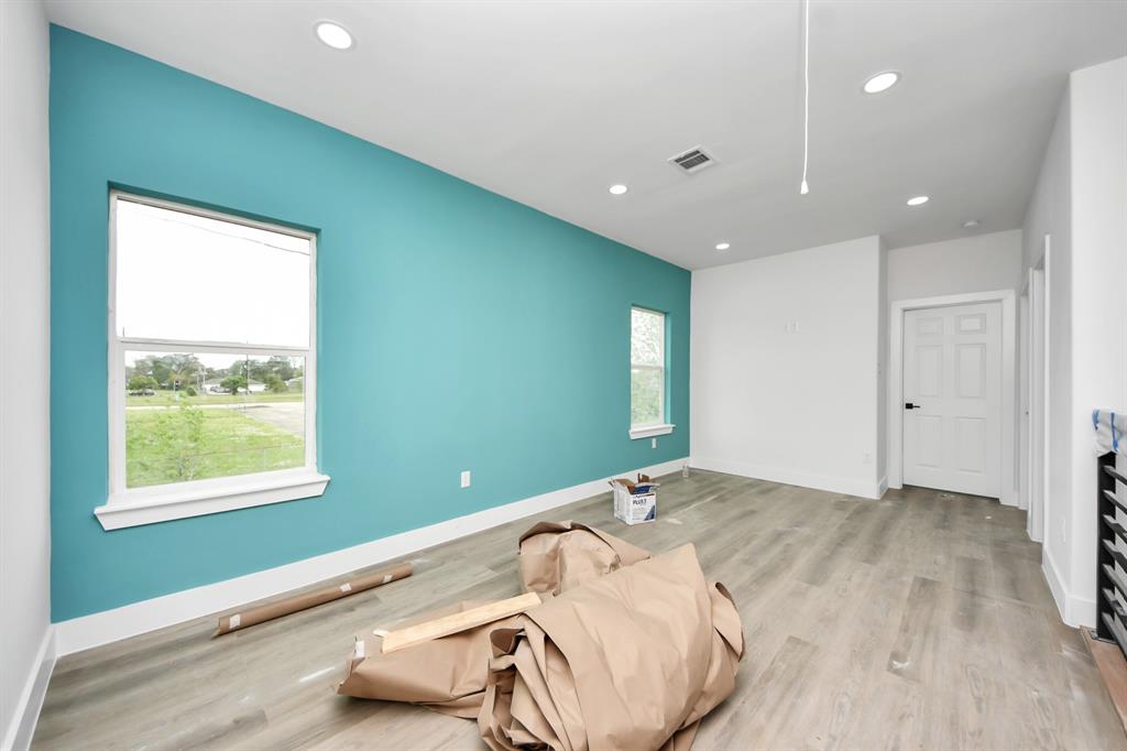 9303 Jutland Road, Houston, Texas image 9