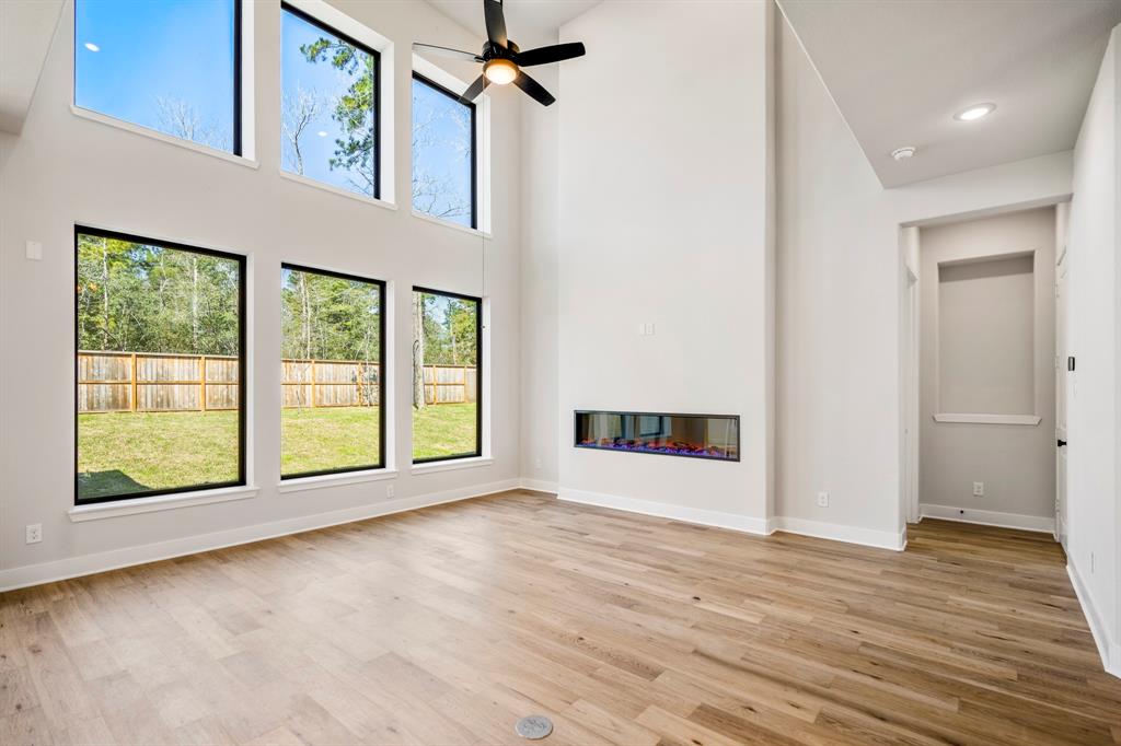 312 Magnolia Bloom Court, Willis, Texas image 18