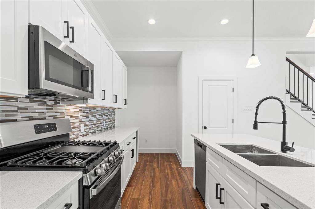 13415 Scott Street, Houston, Texas image 8