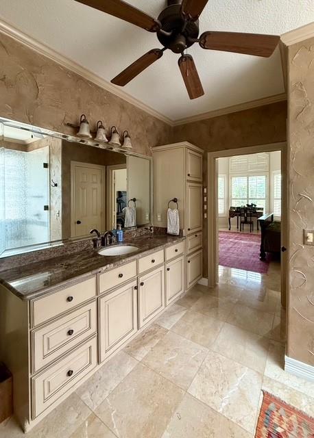 203 Bay Bridge Drive, Sugar Land, Texas image 13