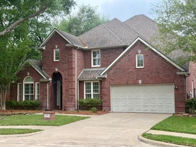 203 Bay Bridge Drive, Sugar Land, Texas image 3