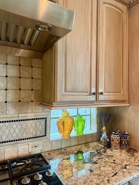 203 Bay Bridge Drive, Sugar Land, Texas image 10