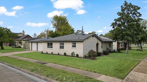 A home in Deer Park