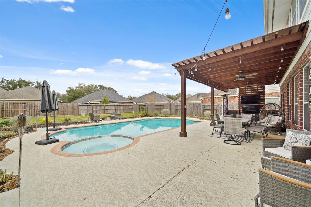 2130 Hill Canyon Court, Sugar Land, Texas image 33
