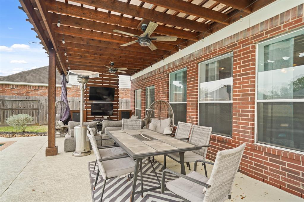 2130 Hill Canyon Court, Sugar Land, Texas image 31