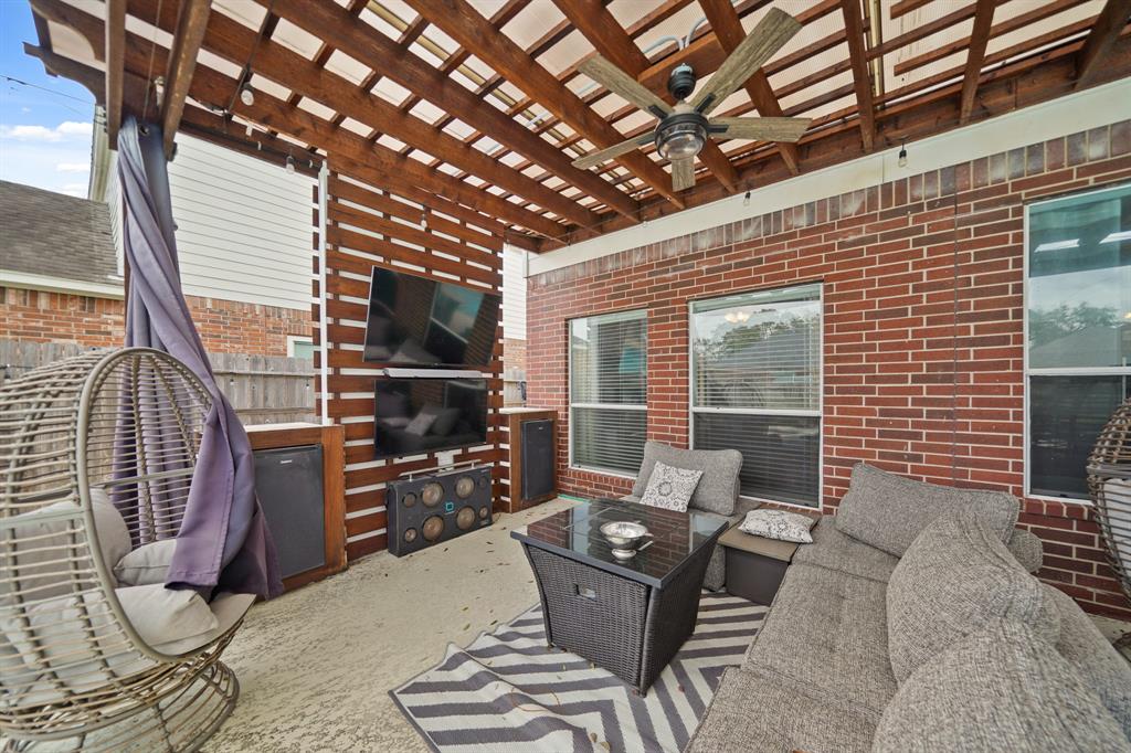 2130 Hill Canyon Court, Sugar Land, Texas image 32