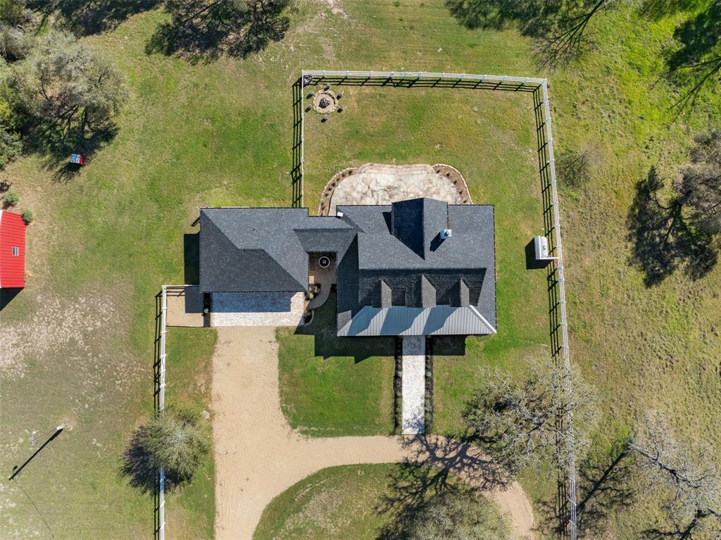 150 Rek Hill Road, Fayetteville, Texas image 2