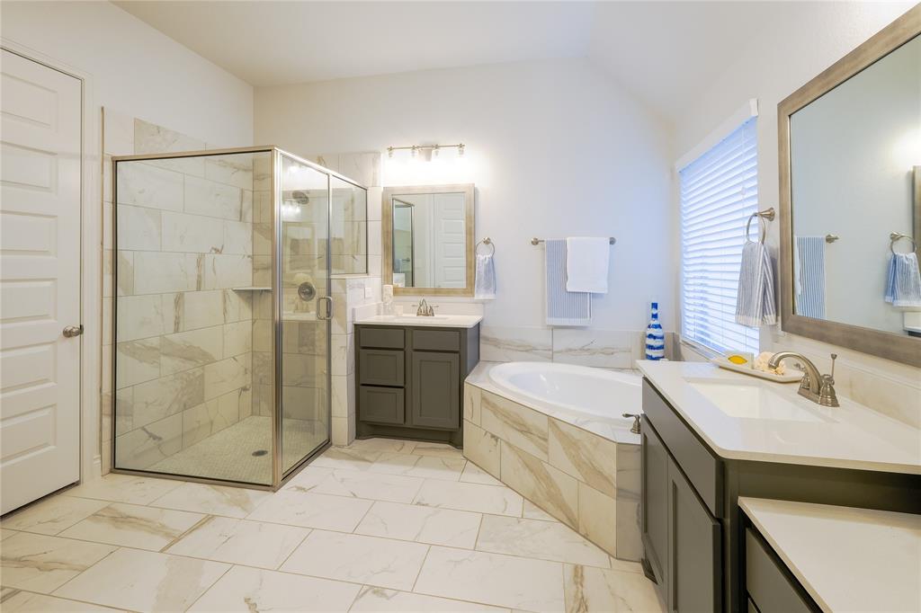 Katy, Texas 77493, United States, 4 Bedrooms Bedrooms, ,4 BathroomsBathrooms,Residential,Pending,36086