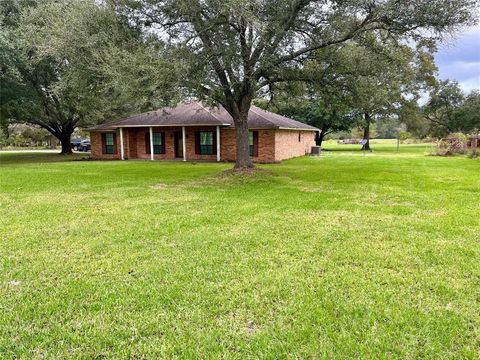 Photo of 17554 Old Sour Lake Road, Beaumont, TX 77713 (MLS # 72620246)