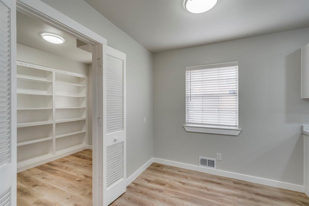 1614 Matagorda Drive, Dallas, Texas image 18