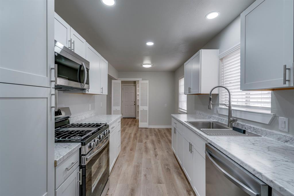 1614 Matagorda Drive, Dallas, Texas image 17