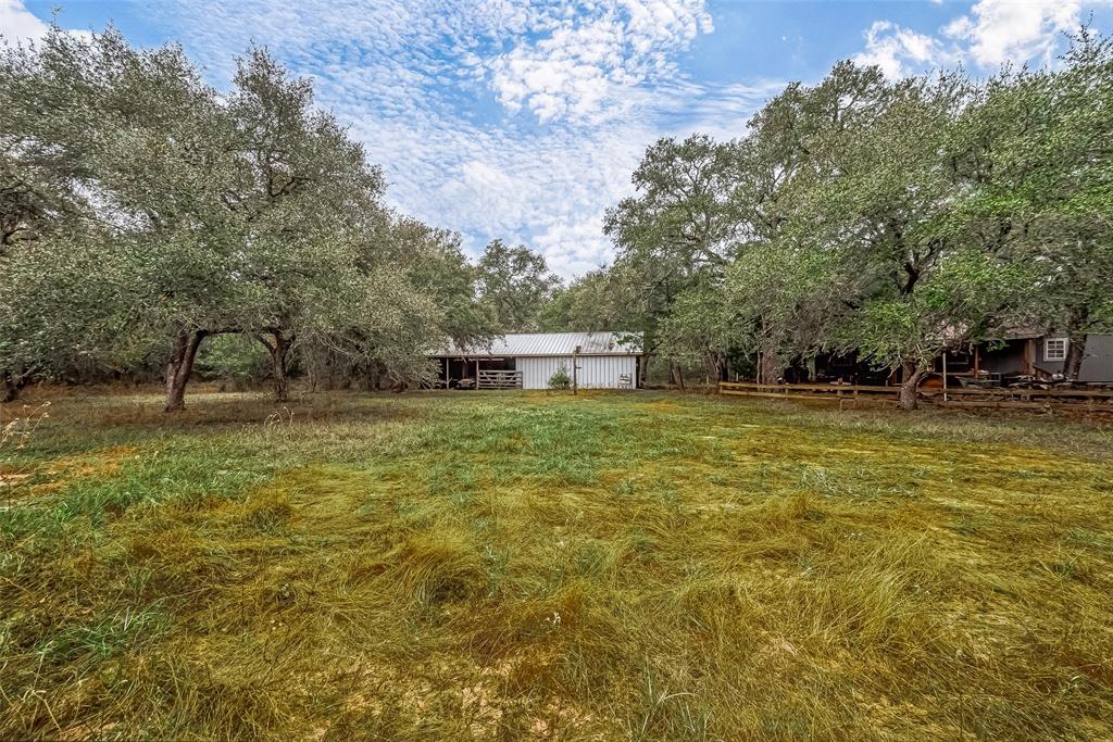 1312 County Road 255 Rd, Garwood, Texas image 15