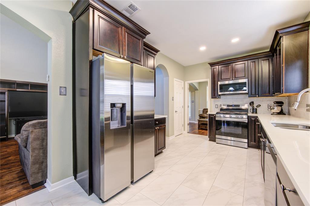 5422 Santa Chase Lane, Sugar Land, Texas image 7