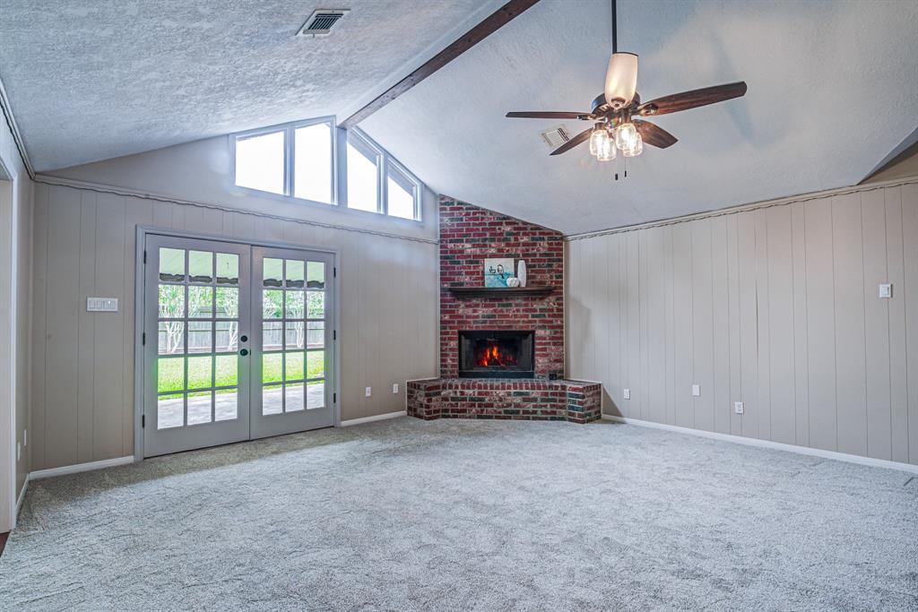 1313 Mcdonald Street, Deer Park, Texas image 8