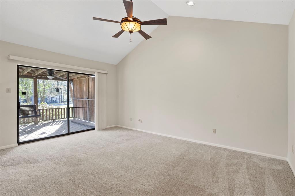 70 April Wind Drive, Conroe, Texas image 22