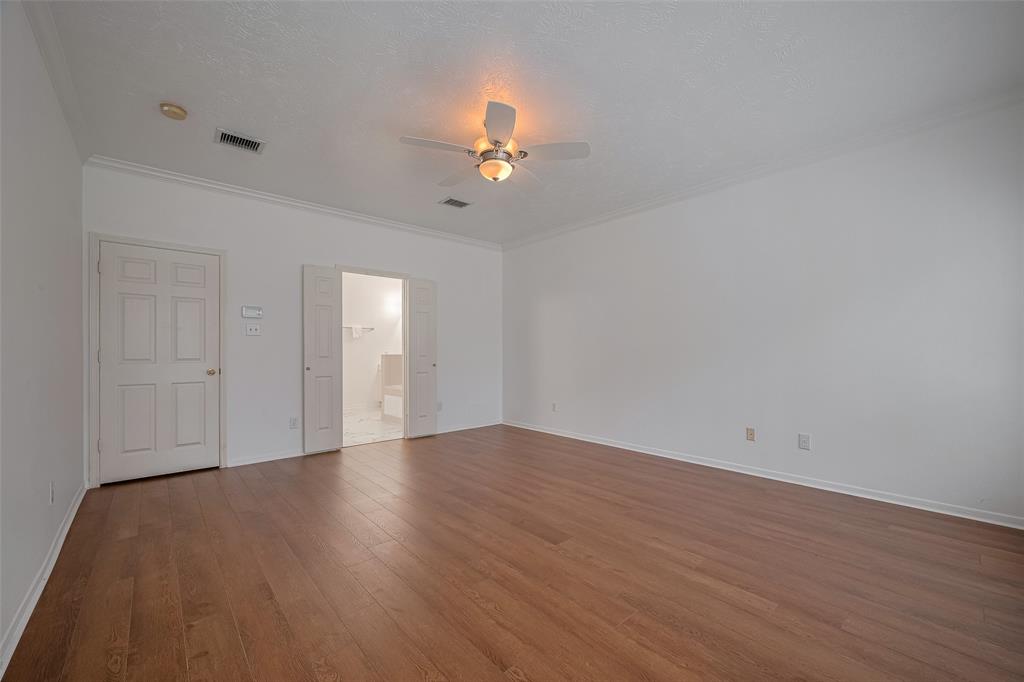 11943 Natural Bridges Lane, Sugar Land, Texas image 24