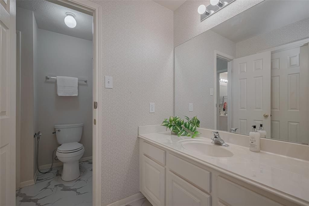 11943 Natural Bridges Lane, Sugar Land, Texas image 33