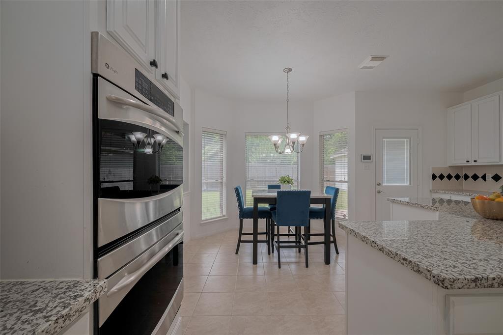 11943 Natural Bridges Lane, Sugar Land, Texas image 19