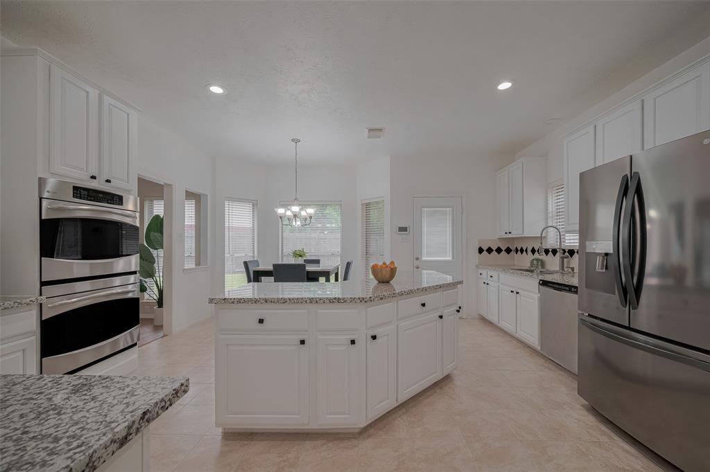 11943 Natural Bridges Lane, Sugar Land, Texas image 1