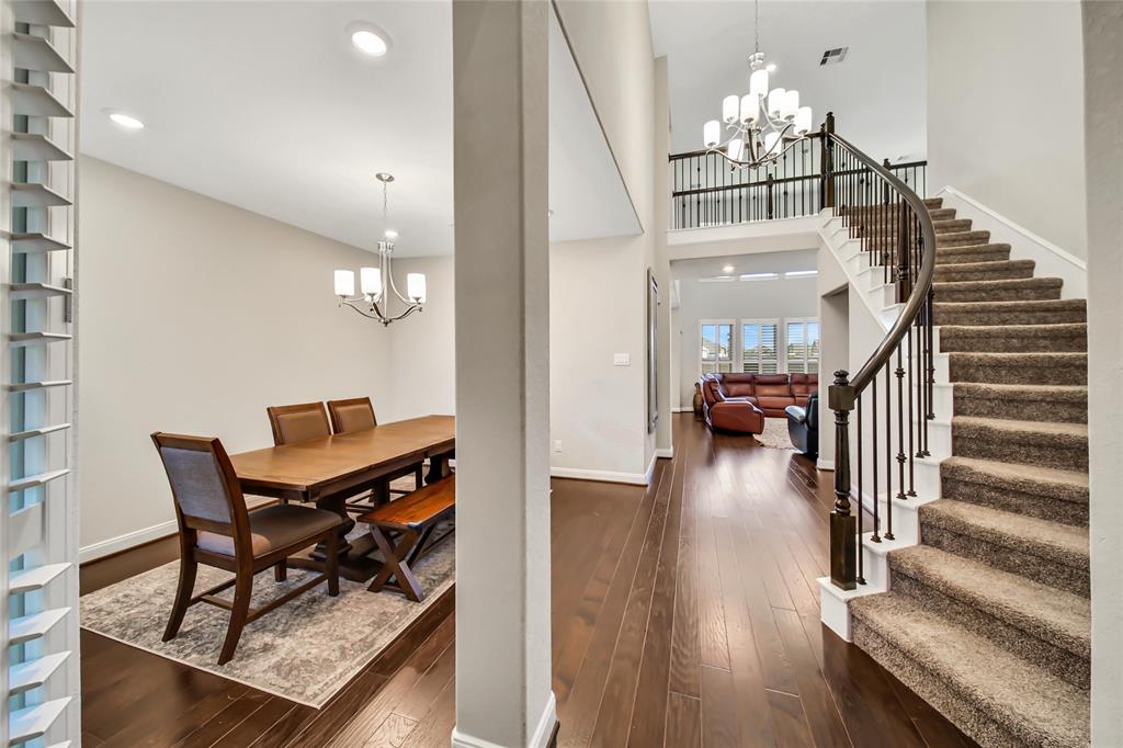 2310 Ironwood Pass Drive, Missouri City, Texas image 9